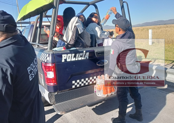 SSC brinda apoyo y traslado seguro a estudiantes de la Normal Preescolar de Panotla en la caseta de Arco Norte