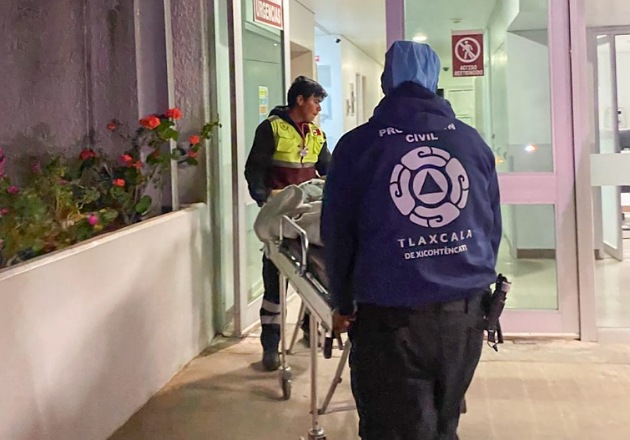 Oportuna intervención de Protección Civil de la capital evita mayores consecuencias tras accidente de un menor en moto