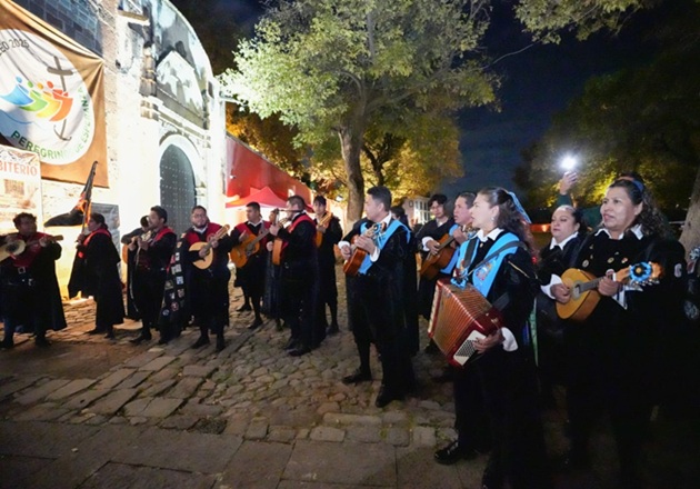Ayuntamiento de Tlaxcala y UAT fortalecen la cultura con el Certamen Nacional de Tunas Universitarias ‘Tlaxcallan 2025’