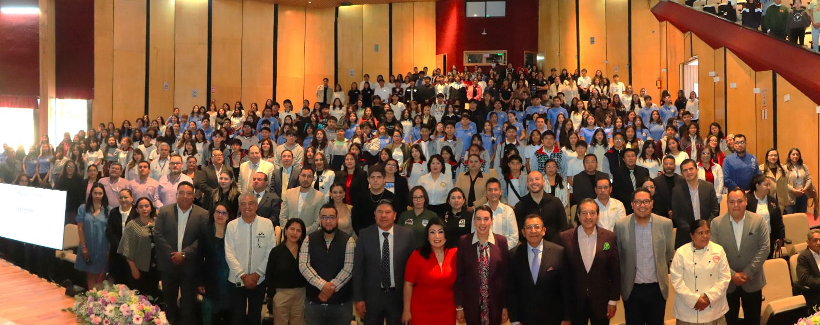 Rector de la UATx y Secretaria de Turismo Federal inauguraron 'Cuarta expo de turismo gastronómico nacional, región centro'