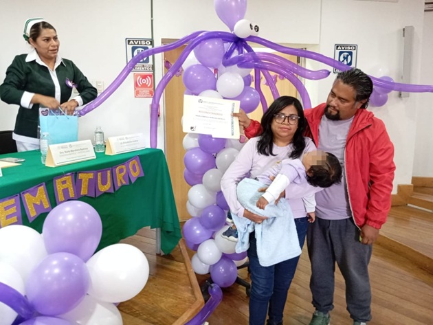 Entregó IMSS Tlaxcala 5 reconocimientos a bebés guerreros prematuros