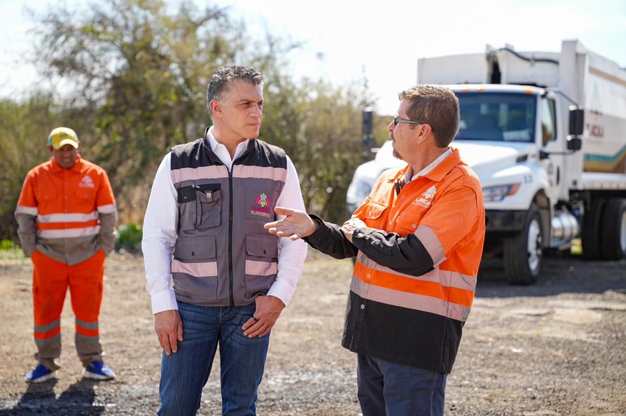 Alfonso Sánchez García supervisa servicios de limpieza en la capital y llama a la corresponsabilidad ciudadana