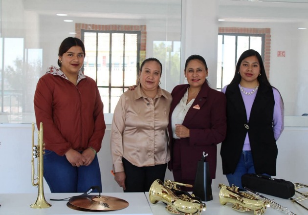 Ana Lilia Rivera inaugura escuela de música para niñez y juventud del poniente de Tlaxcala