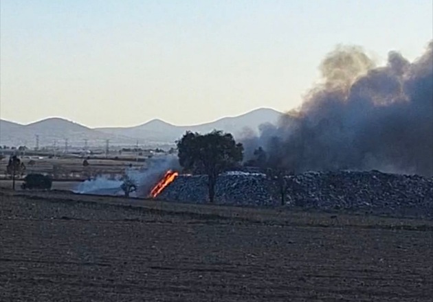 Seguirá contingencia ambiental y suspensión de clases presenciales en oriente de Tlaxcala por incendio en Puebla