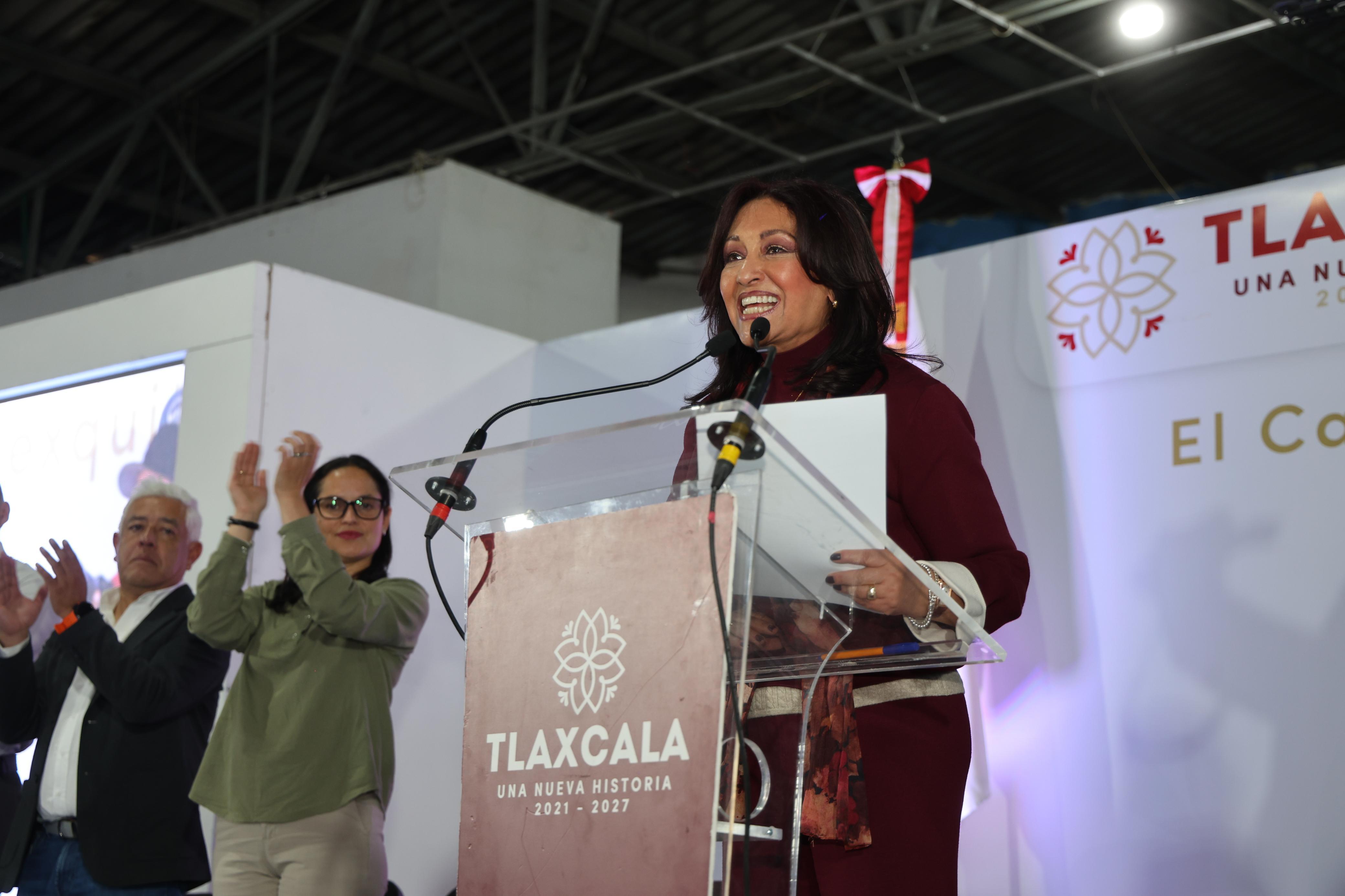 Con obras y acciones, gobierno estatal consolida desarrollo en el Carmen Tequexquitla