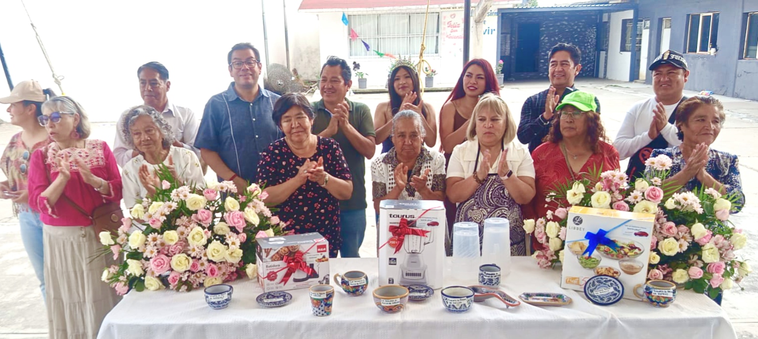 Concurso de Salsas Tradicionales en Santa Cruz Tetela muestra tradición y riqueza gastronómica