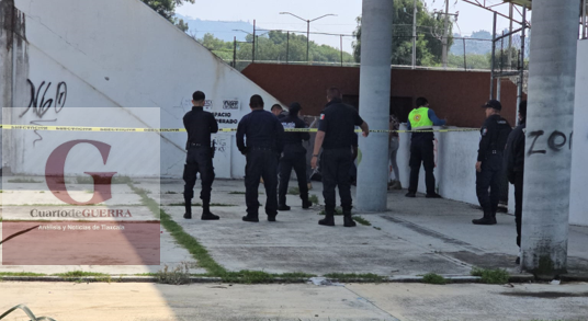 Hallan sin vida a joven de Panotla en el Polideportivo de San Juan Totolac; investigan las causas