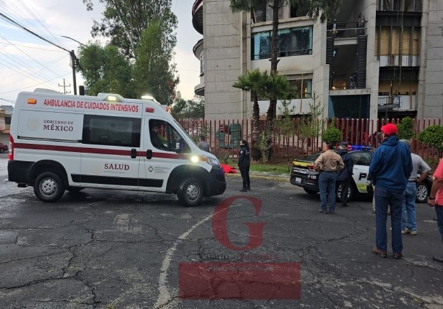 ¡Tragedia en la UATx! Joven pierde la vida al caer de octavo piso en la nueva torre de Rectoría