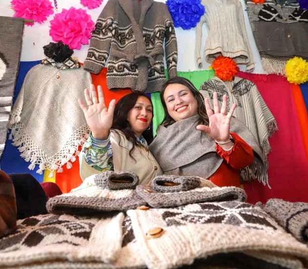 Gobierno de Blanca Angulo fortalece actividad de comerciantes y creadores textiles de Chiautempan