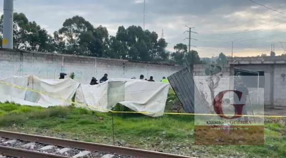 Hallan cadáver de un hombre afuera de su casa en San Jerónimo Caleras, Puebla