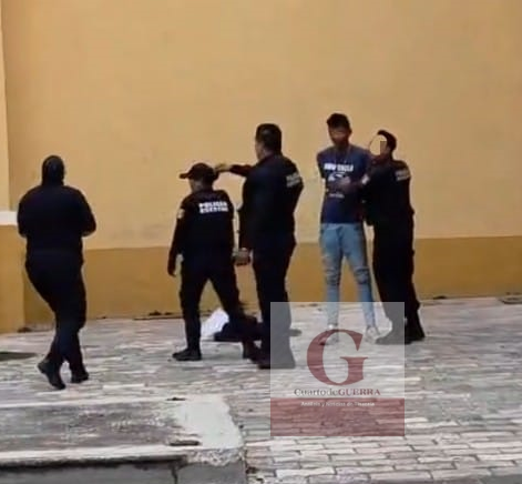 Detienen a sujeto ebrio y con arma falsa por intento de asalto en el centro de Tlaxcala