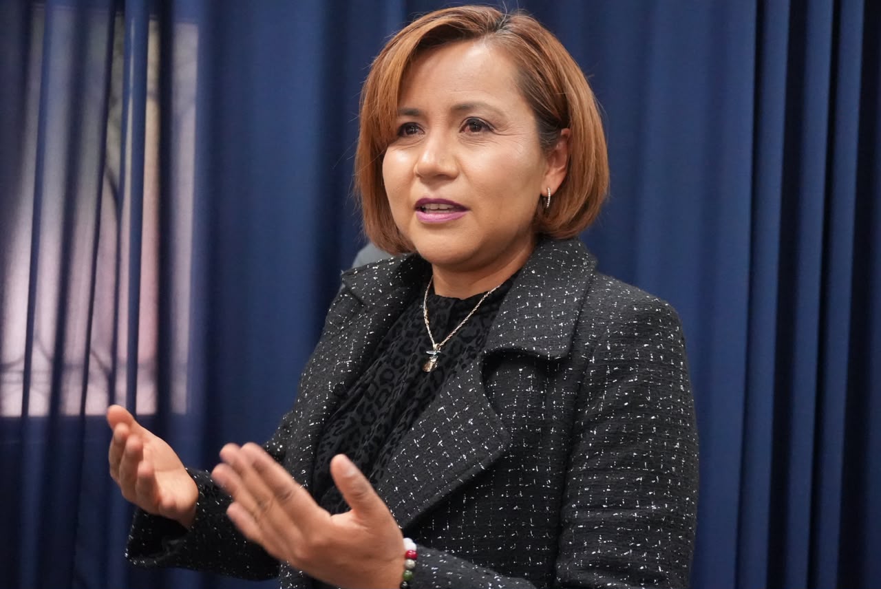Madai Pérez abre las puertas del Congreso al diálogo educativo