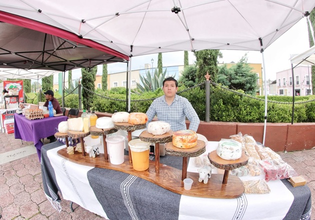 Mercado Social reúne a productoras y productores de la región en una jornada de convivencia y consumo local en Tlaxcala