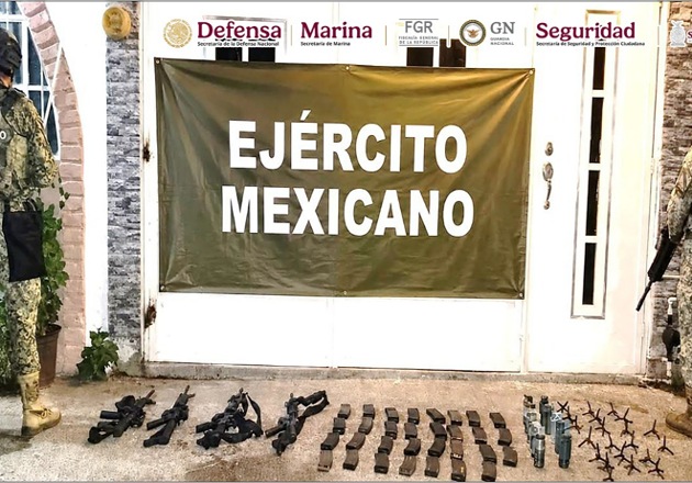 Detienen a 12 personas y aseguran armamento en Sinaloa