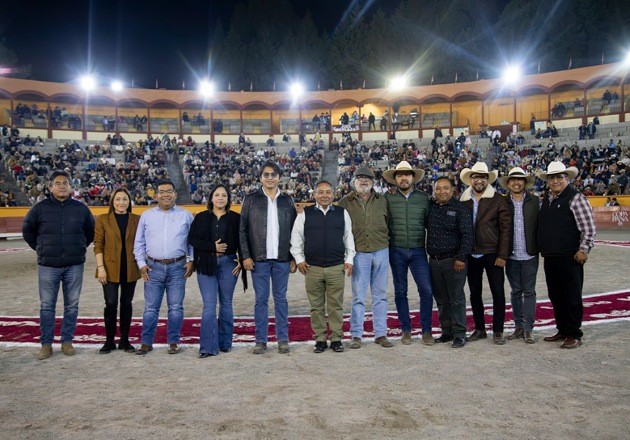 Vive Apizaco con éxito la primera novillada de la 2.ª edición de la 'Copa Pana'